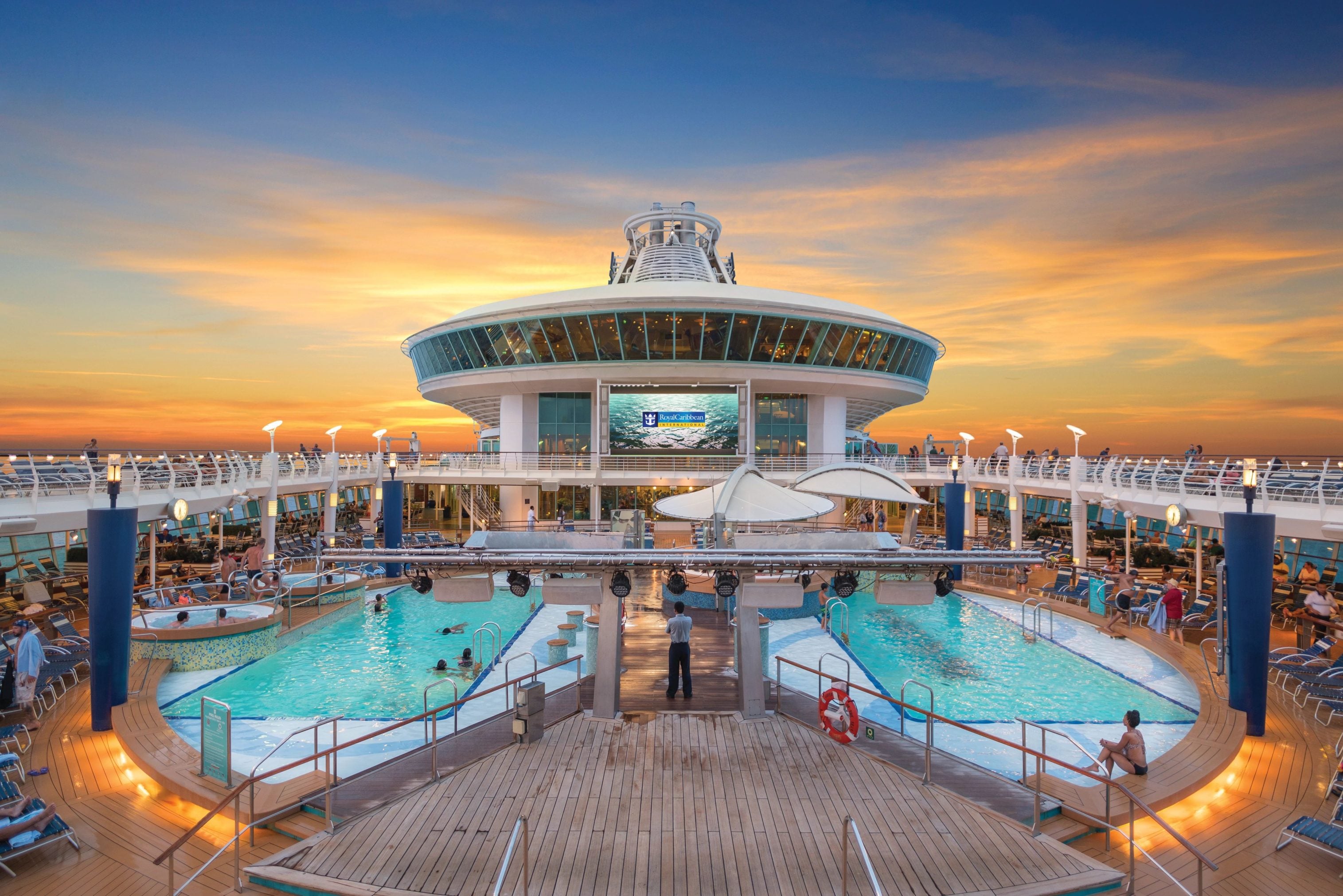 RCI_GoH_Sage_AD_PoolDeck_001_CMYK_RET